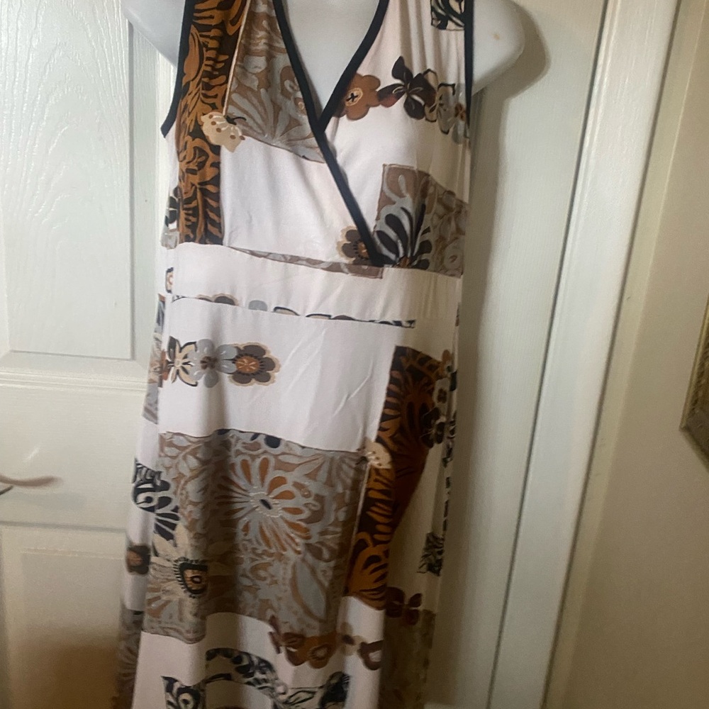 Slip on dress m